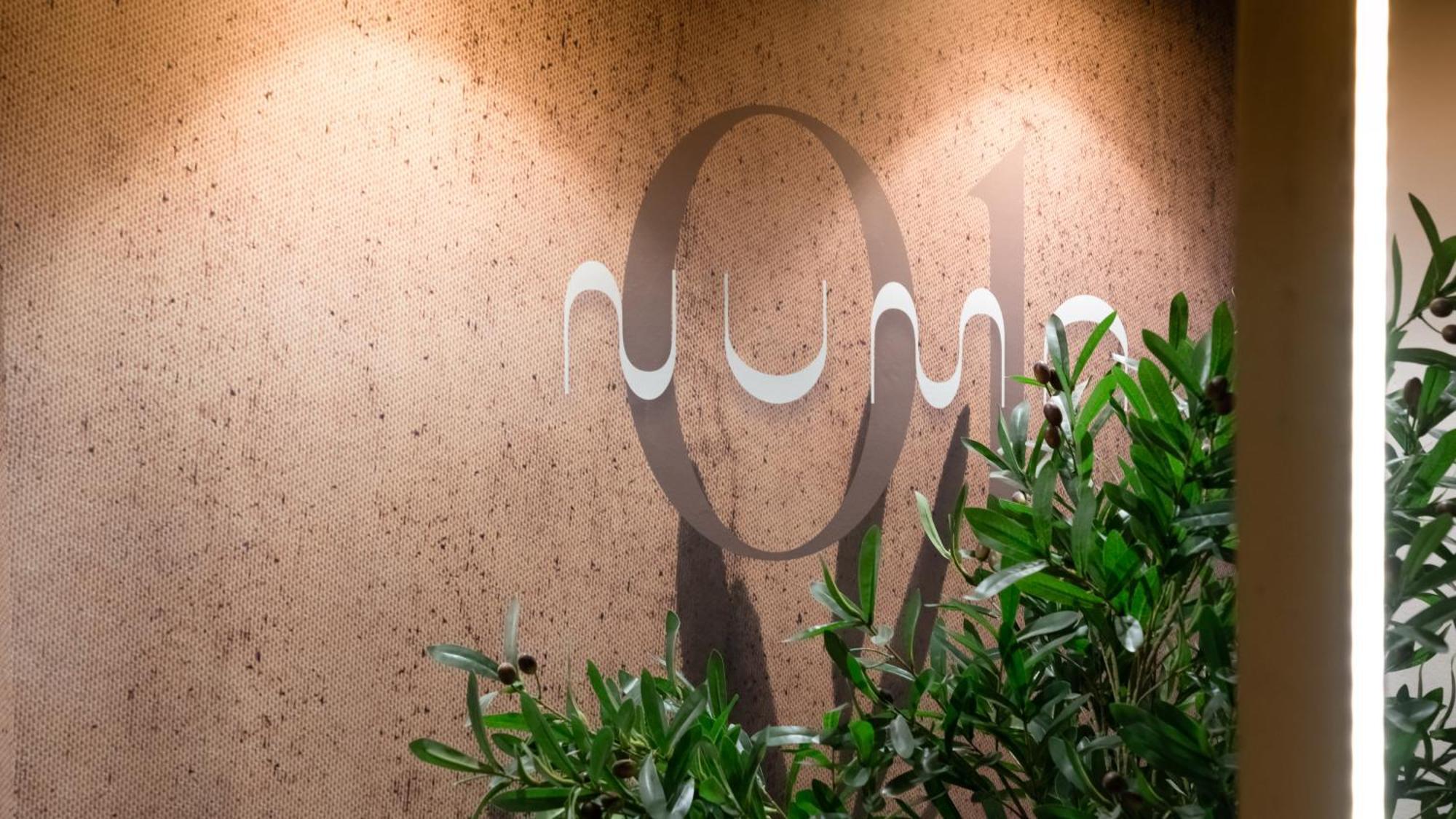 Num Suites & Lofts 雅典 外观 照片