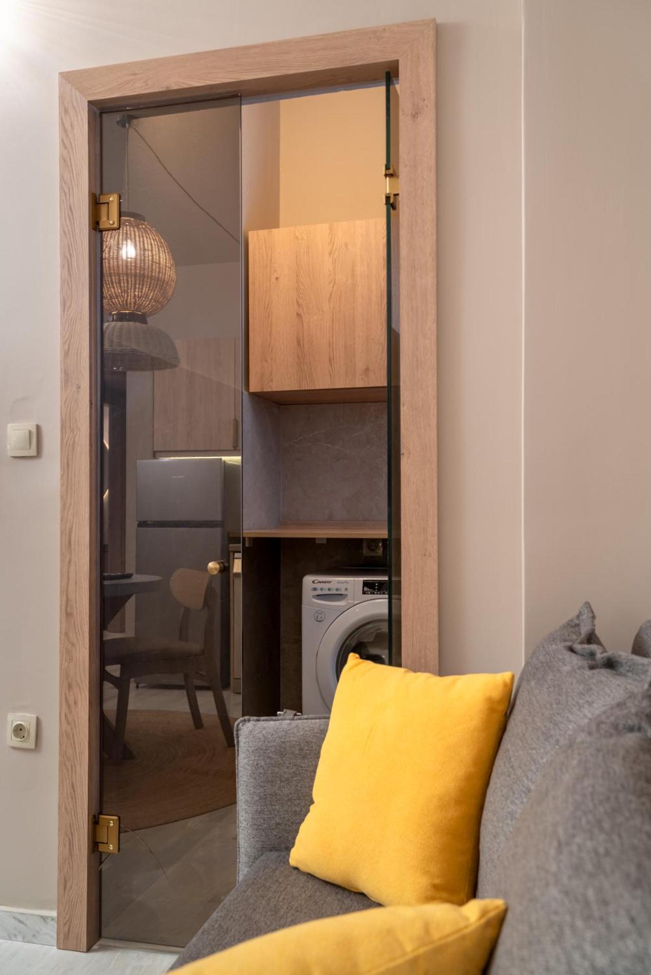 Num Suites & Lofts 雅典 外观 照片