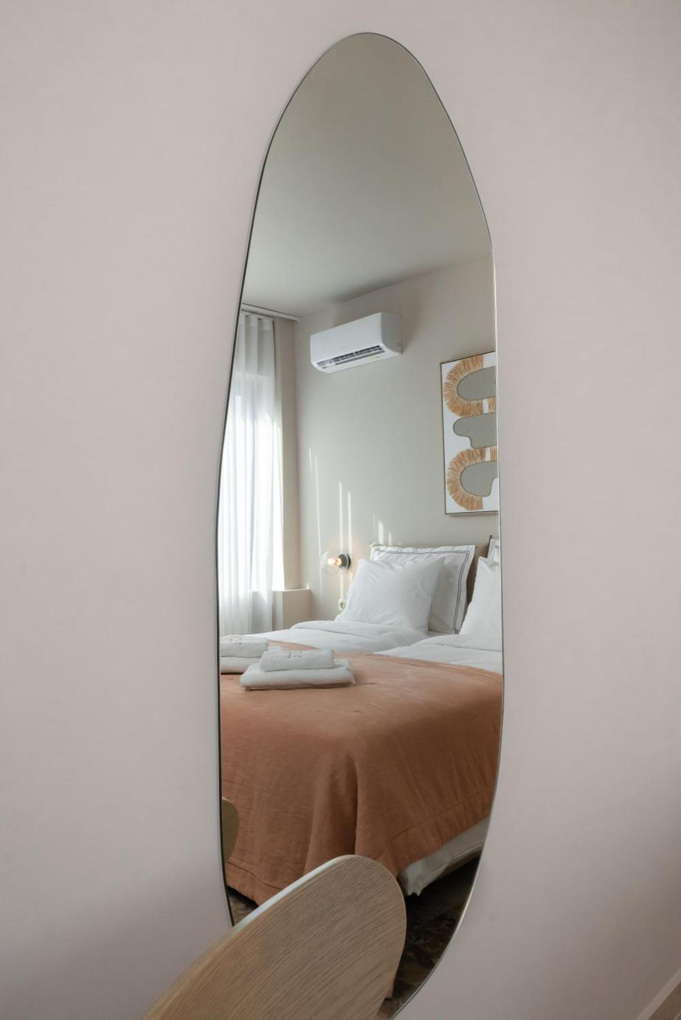 Num Suites & Lofts 雅典 外观 照片
